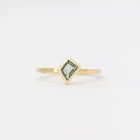 0.54 ct Green Sapphire Mosaic Stack Ring